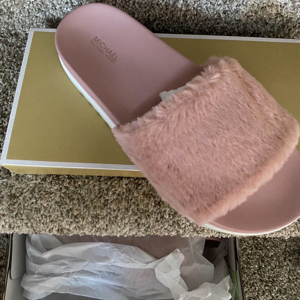 MK Slides - Picture 2 of 3